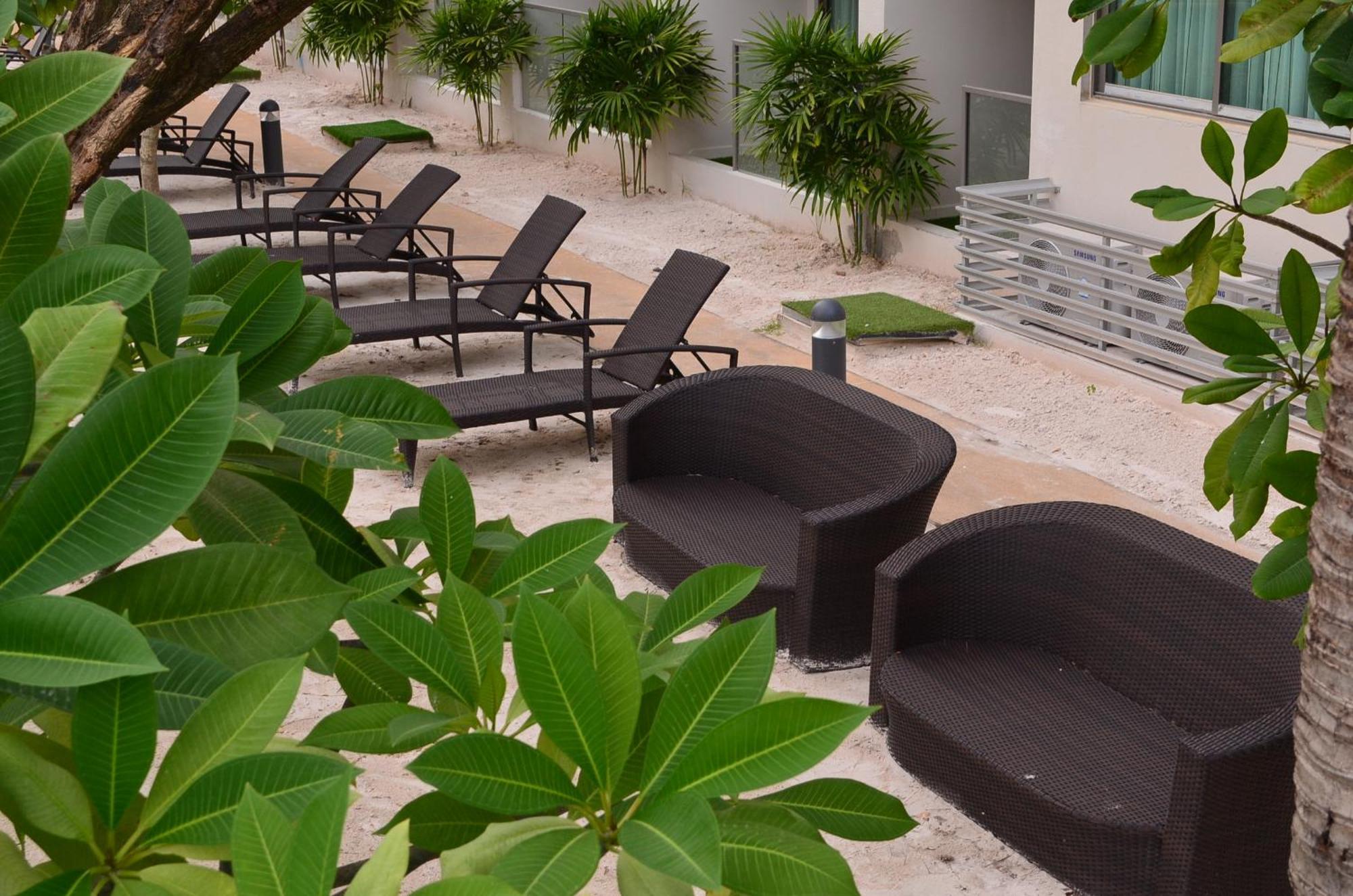 Maldives Laguna Beach Resort 3 หาดจอมเทียน ภายนอก รูปภาพ